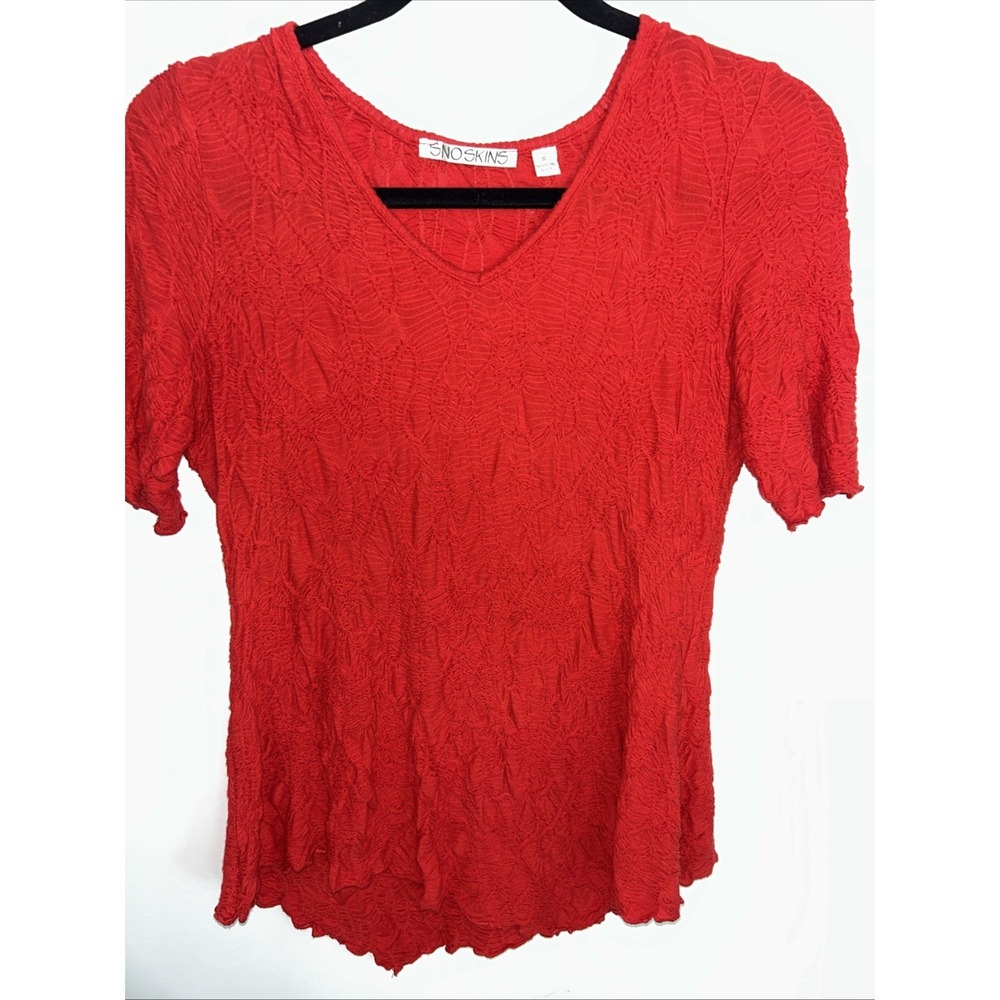 Snow Skin Women's Small‎ Textured Tomato Red V-Neck Short Sleeve Long Top